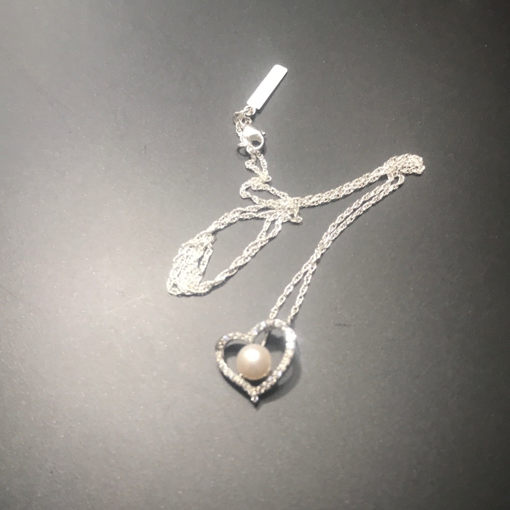 Vantel Pearls Follow Your Heart Necklace HTF